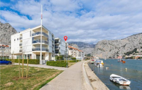 Stunning apartment in Omis w/ WiFi and 3 Bedrooms